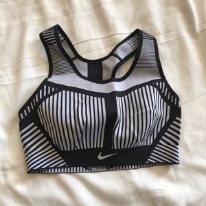 Nike Pro Bra